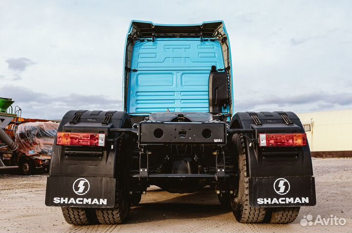 Shacman (Shaanxi) SX42584W324C, 2022