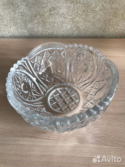 Хрустальные салатники и ваза для цветов, СССР