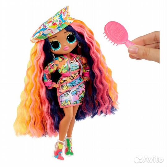 Кукла LOL Surprise OMG Sketches, художница