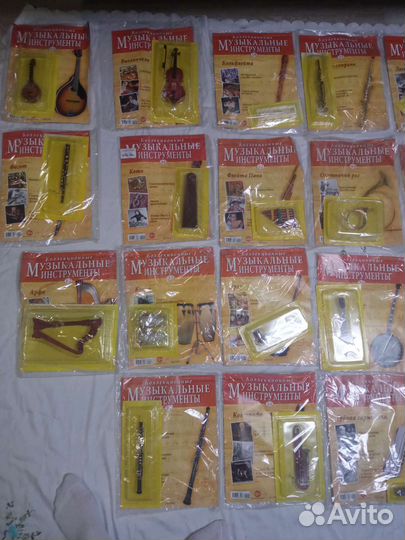 Продам Музыкальные коллекционные инструменты много