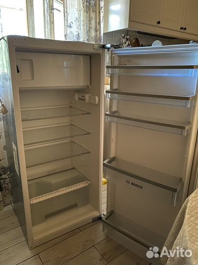 Встраиваемый холодильник bosch kil24a51ru