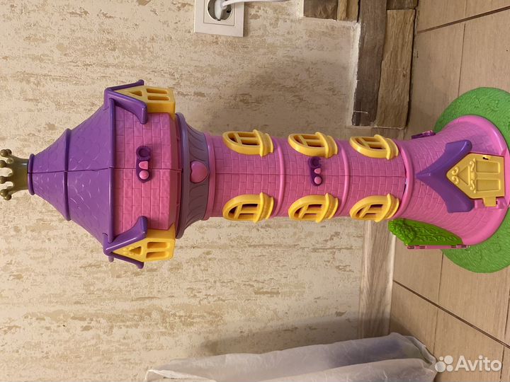 Замки для пони