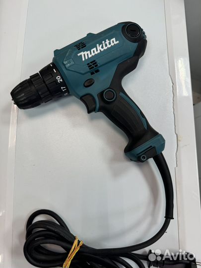 Дрель Makita DF0300 тмн10