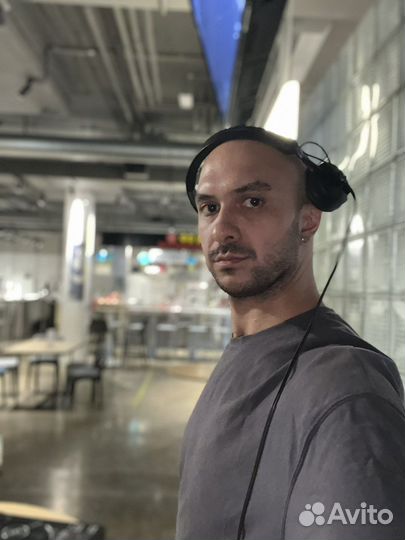 DJ/Диджей в кафе-бар-лофт-ресторан