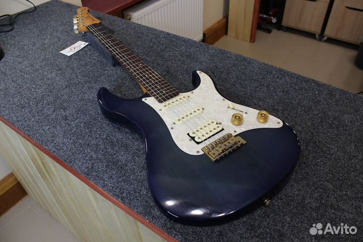 Yamaha Stratocaster электрогитара