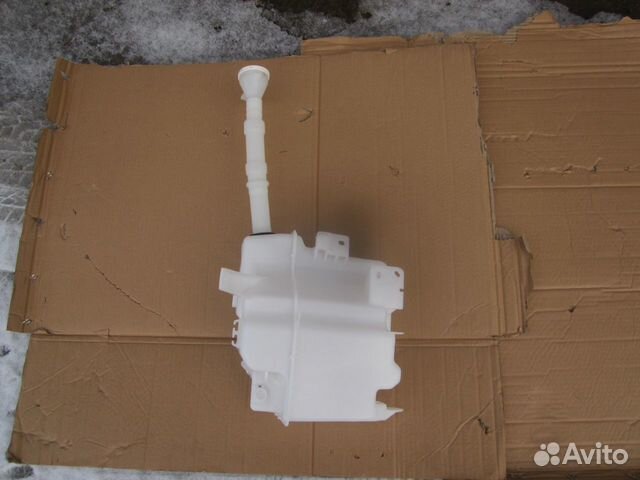 Бачок омывателя лоб стекла Mitsubishi Lancer 10