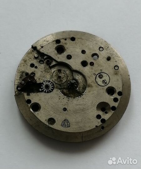 Швейцарский часовой механизм Roamer MST 352