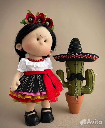 Текстильная интерьерная кукла