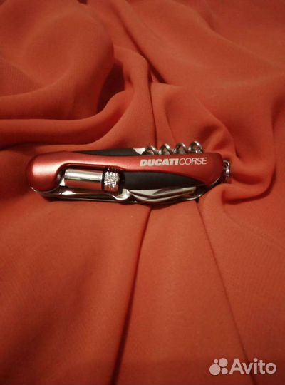 Многофункциональный нож ducati corse