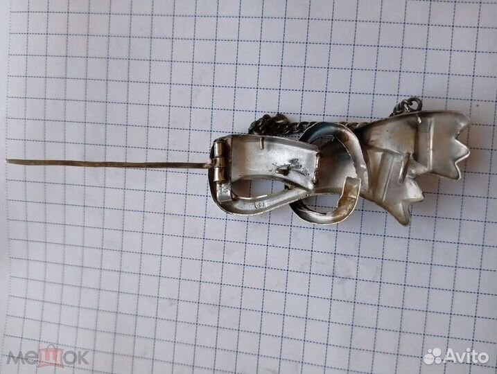 Брошь серебро 84 пробы