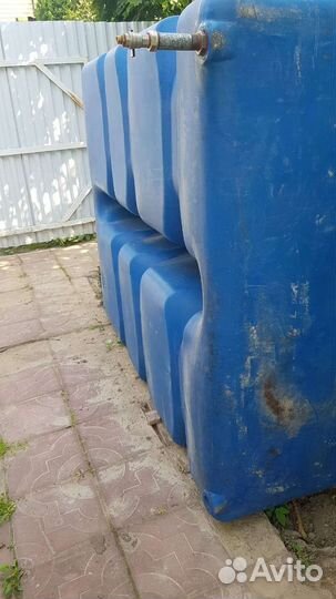 Бак пластиковый