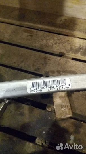 Рампа топливная Ford Focus 2