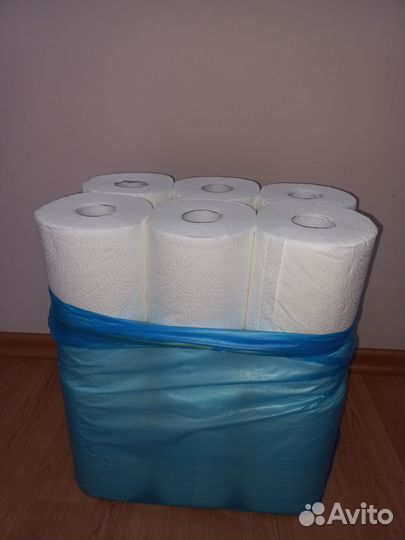 Бумажные полотенца в рулоне