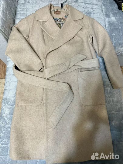 Пальто женское 44 46