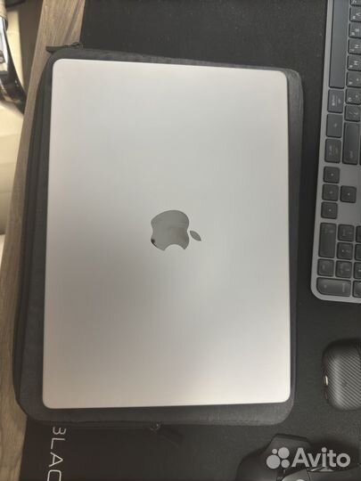 Macbook pro m1