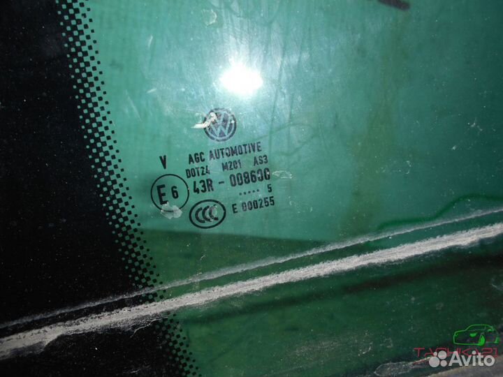 Форточка задняя правая Volkswagen Tiguan (07-16)