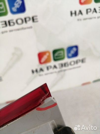 Фонарь в бампер задний правый Toyota Land Cruiser