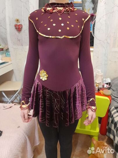 Костюм для фигурного катания