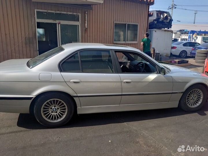 Разбор Bmw 7-Series E38 M62TUB35 3.5 2000