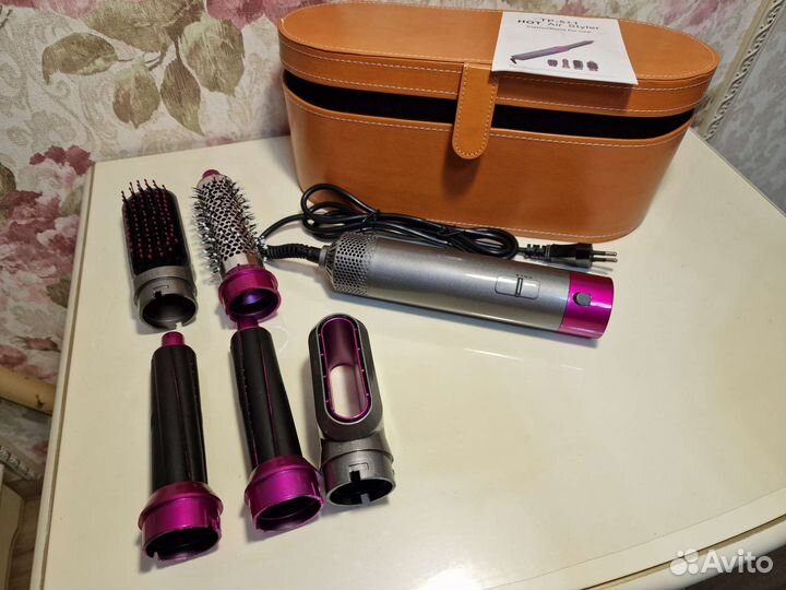 Новый стайлер Dyson