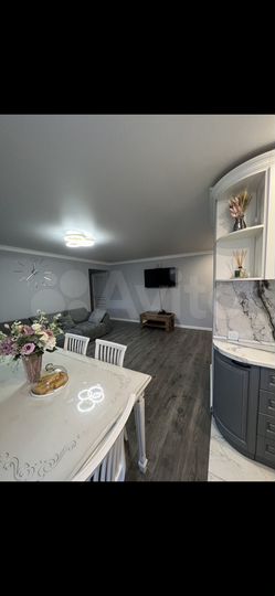 3-к. квартира, 56 м², 2/4 эт.