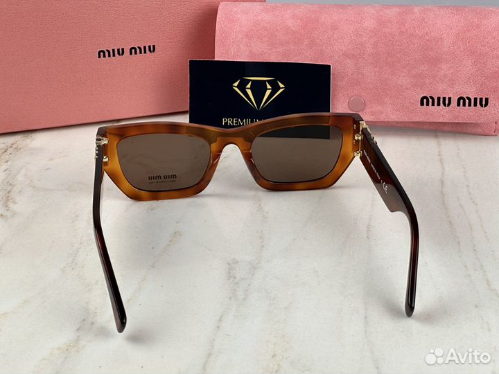 Очки Miu Miu