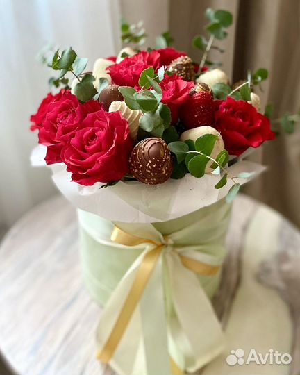 Букет из клубники в шоколаде