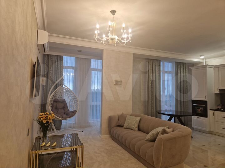2-к. квартира, 74 м², 4/10 эт.