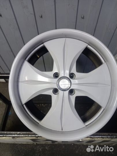 Японские литые диски 17 4 100 60.1