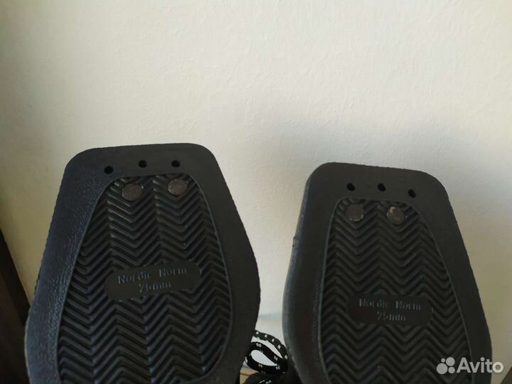 Лыжные ботинки Larsen 35