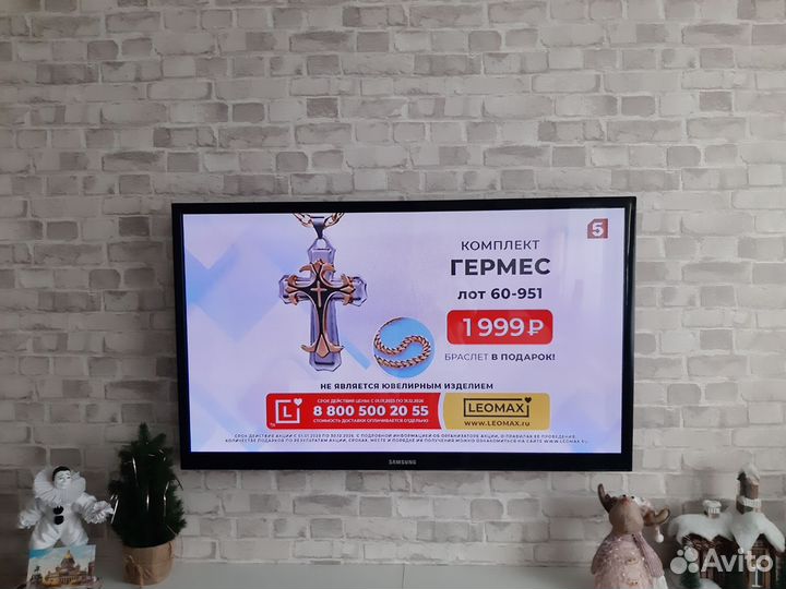 Телевизор samsung