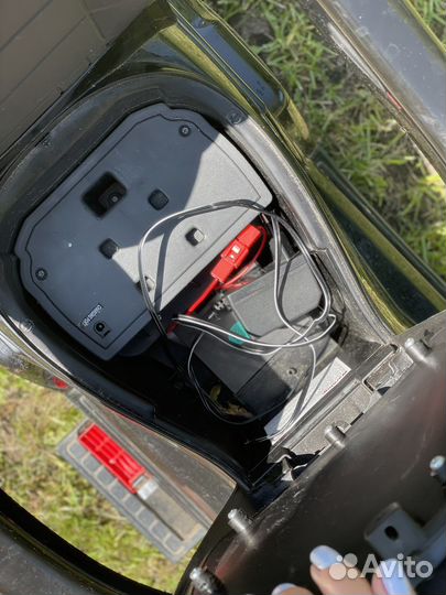 Машинка каталка толокар с ручкой Mercedes-Benz G63