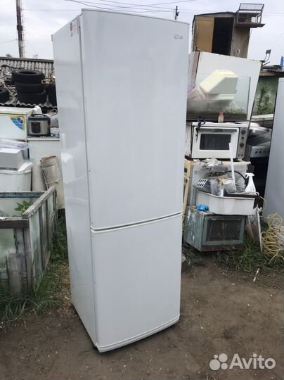 Холодильник LG