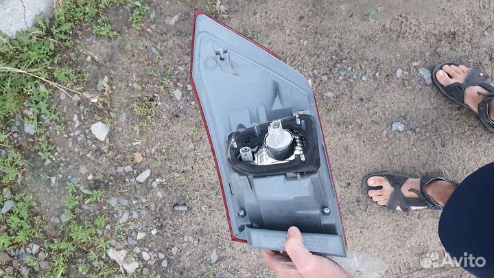 Задний левый фонарь vesta