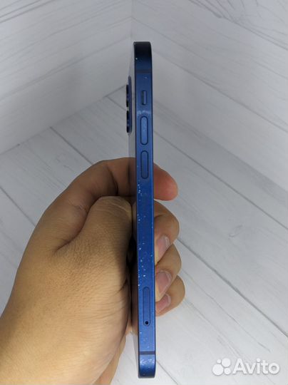 iPhone 12 128 blue