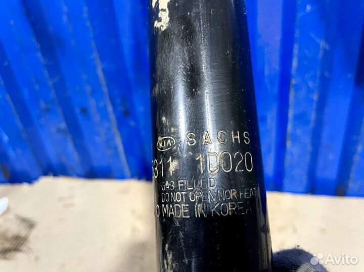 Амортизатор задний Kia Carens 2 1.6 G4FC 2011