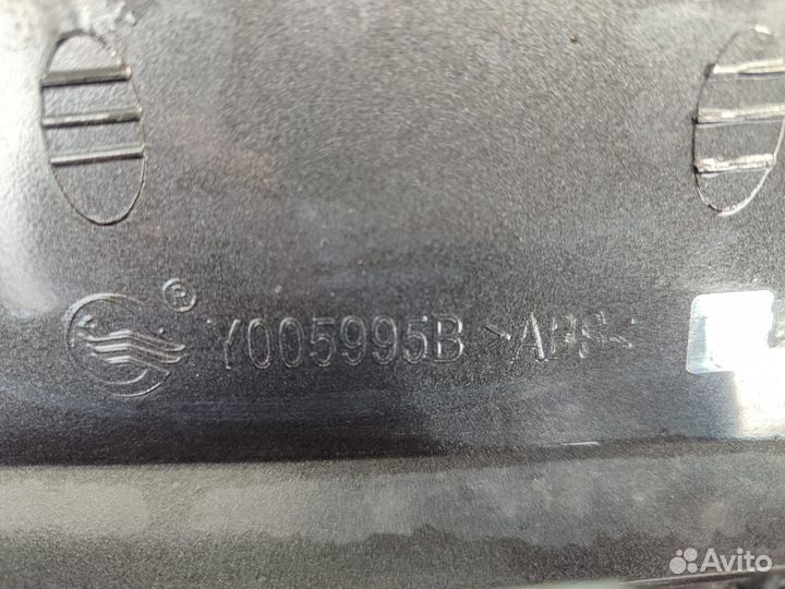 Решетка радиатора Тойота Прадо Арт. Y005995B/авс