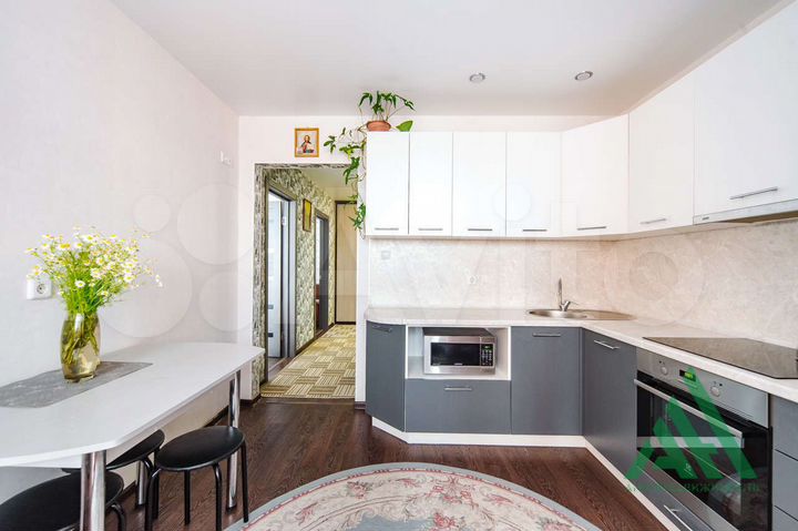 2-к. квартира, 49 м², 6/10 эт.