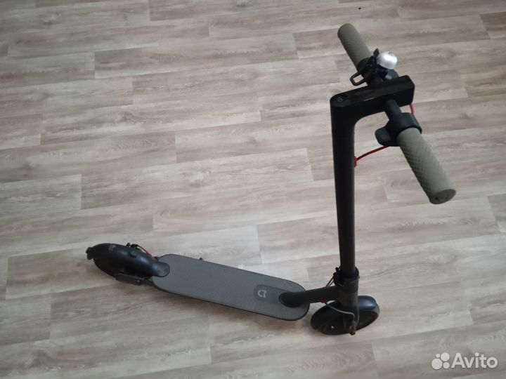 Электросамокат Xiaomi Mijia M187(365)