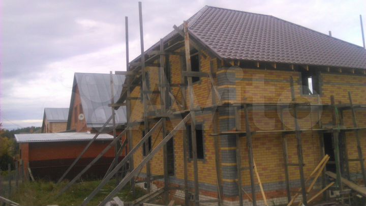 Коттедж 240 м² на участке 15 сот.