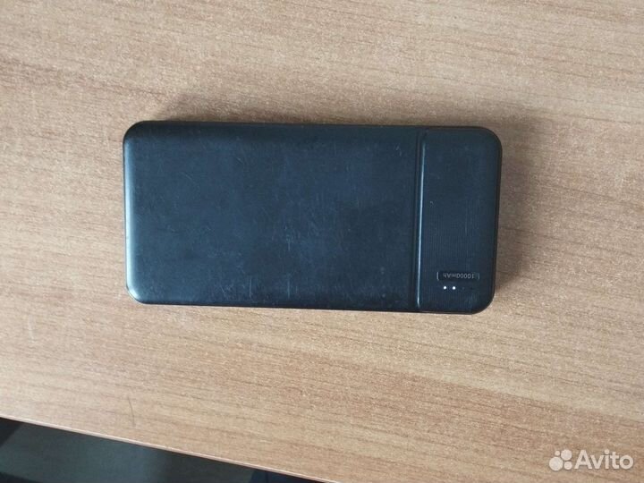 Повер банк на 10000Маh