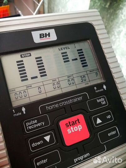 Эллиптический тренажёр Athlon