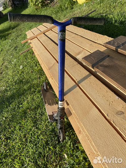 Трюковой самокат explore