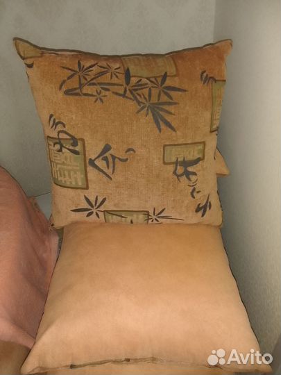 Подушки для дивана