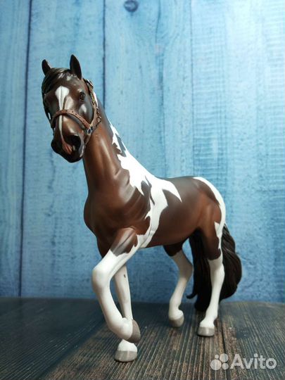 Модель custom лошадь Breyer