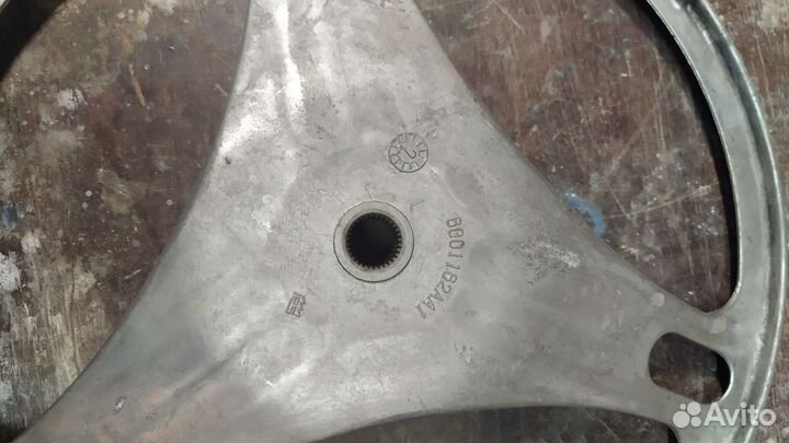 Электродвигатель, ремень, шкиф для стиралки