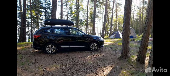 Автомобильный бокс Thule Ocean 780