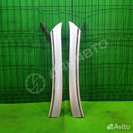 Накладка стойки передняя левая Mercedes-Benz Clk