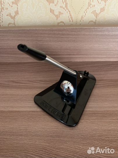 Держатель для провода компьютерной мыши