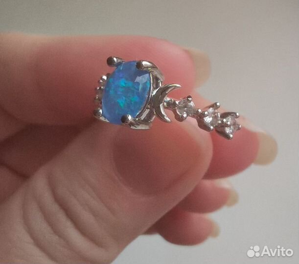 Кольцо искусственный опал